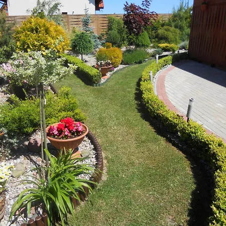 Eden Green * Rewal